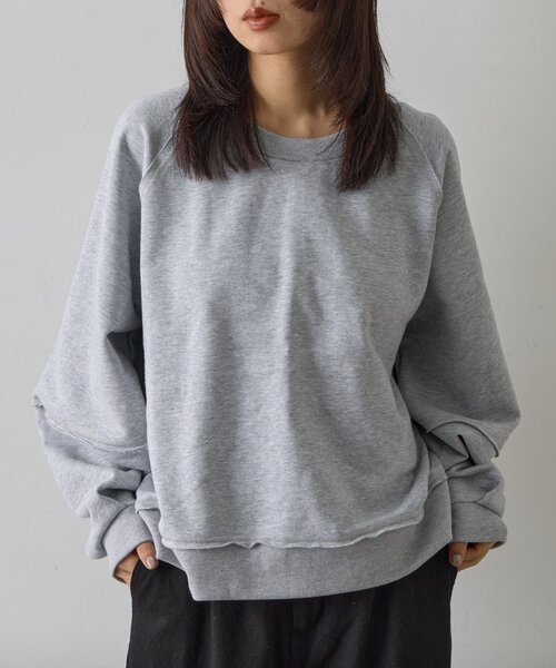 goocy(グーシー)の「裏毛アウトリンキングトップス(Tシャツ/カットソー・レディース・ブラック/グレー・FREE)」の8枚目の写真