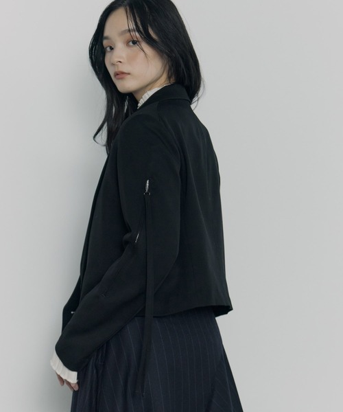 UJOH(ウジョー)の「【UJOH/ウジョー】《STUDIOUS別注》別注 ZIP SHORT JACKET/ジップショートジャケット(その他アウター・レディース・ブラック/ブラウン・2)」の8枚目の写真