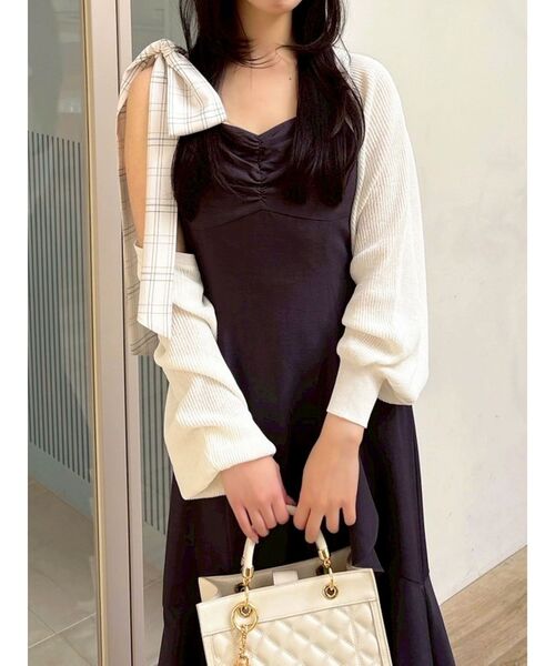 dazzlin(ダズリン)の「シアーパフボレロ(カーディガン/ボレロ・レディース・その他1/アイボリー/ブラック/レッド・FREE)」の1枚目の写真