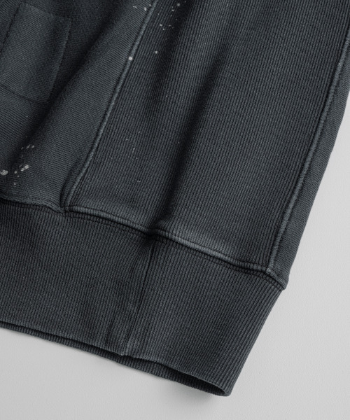 BEHEAVYER(ビヘイビアー)の「DISTRESSED QUARTER ZIP SWEAT charcoal(スウェット・メンズ・その他・2/3/4)」の9枚目の写真