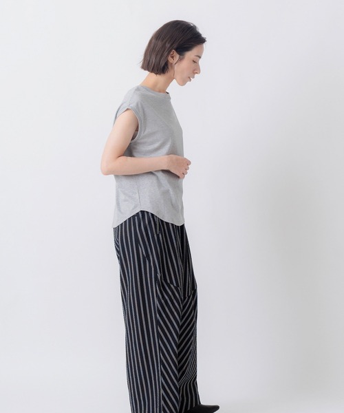 Kelen(ケレン)の「「KELEN / ケレン」ラメ糸混クルーネックフレンチスリーブTEE(Tシャツ/カットソー・レディース・ブラック/オフホワイト/グレー・FREE)」の21枚目の写真