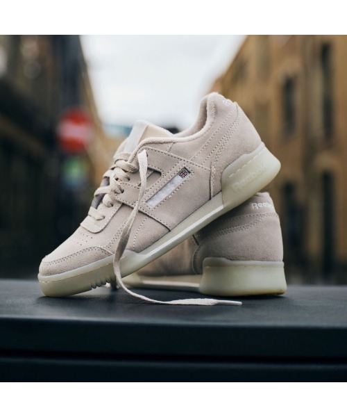 Reebok（リーボック）の「ワークアウト プラス / WORKOUT PLUS（スニーカー・レディース・イエロー/グレー・26.0cm/25.5cm/25.0cm/24.0cm/24.5cm/23.5cm/23.0cm/22.5cm/22.0cm）」の15枚目の写真