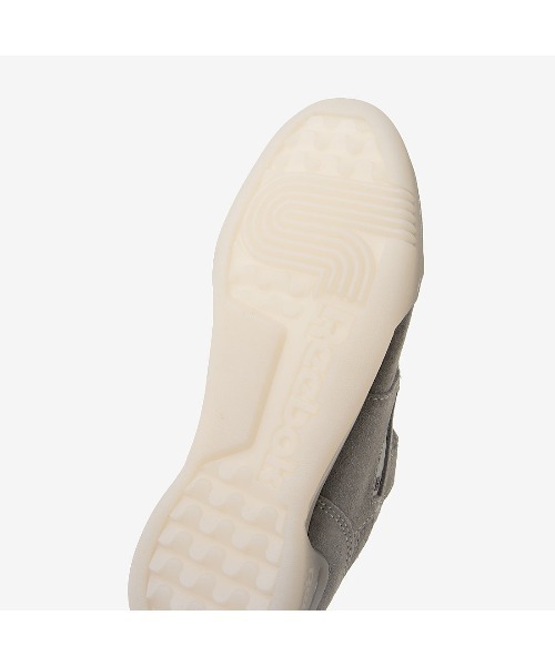 Reebok（リーボック）の「ワークアウト プラス / WORKOUT PLUS（スニーカー・レディース・イエロー/グレー・26.0cm/25.5cm/25.0cm/24.0cm/24.5cm/23.5cm/23.0cm/22.5cm/22.0cm）」の3枚目の写真