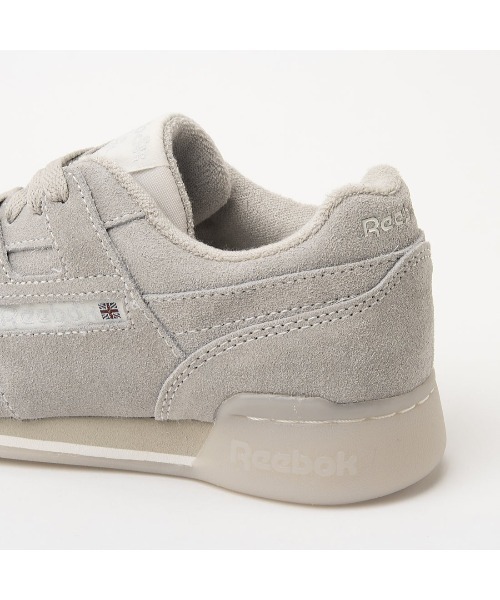 Reebok（リーボック）の「ワークアウト プラス / WORKOUT PLUS（スニーカー・レディース・イエロー/グレー・26.0cm/25.5cm/25.0cm/24.0cm/24.5cm/23.5cm/23.0cm/22.5cm/22.0cm）」の4枚目の写真