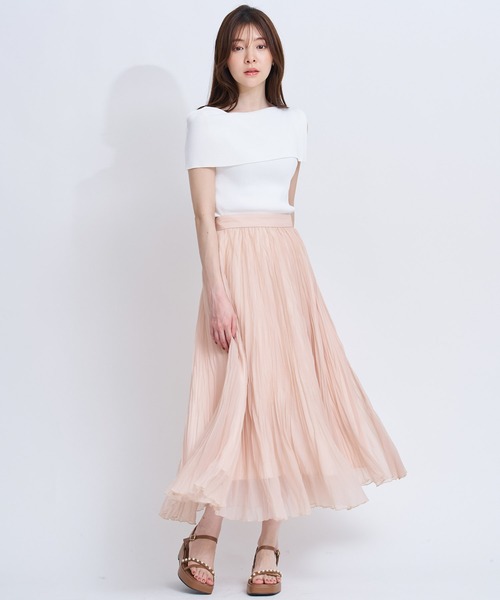 NOELA(ノエラ)の「シアーランダムプリーツスカート(スカート・レディース・オフホワイト/ピンク/モカ・S/M)」の9枚目の写真