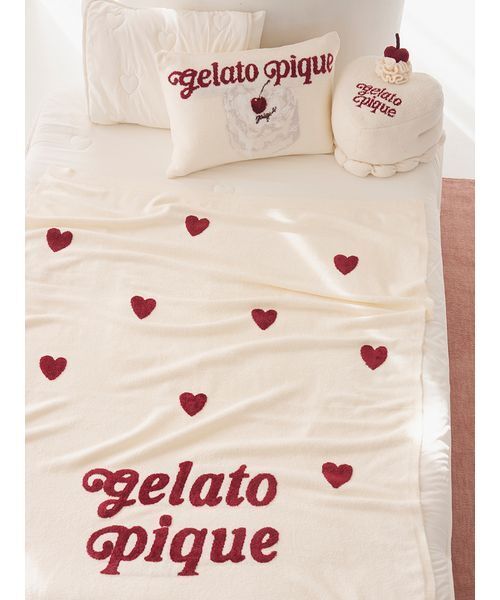 Sleep】ハートロゴジャガード マルチカバー（寝具）｜gelato pique