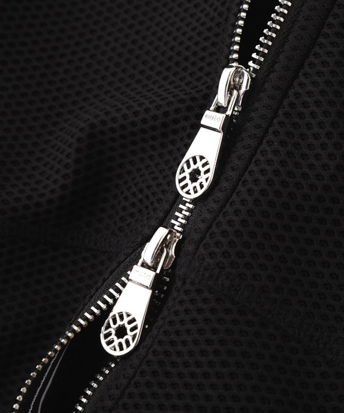 muta marine（ムータ・マリン）の「muta MARINE/ムータ マリン/別注メッシュフーディ（パーカー・メンズ・ブラック・7/5/8/6）」の10枚目の写真