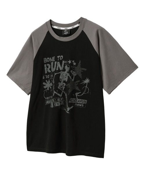 MOZMOZ(モズモズ)の「ボントゥラン レグラン グラフィック 半袖Tシャツ ブラック(Tシャツ/カットソー・レディース・その他・XL/L/M)」の1枚目の写真