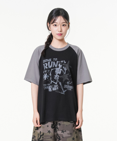 MOZMOZ(モズモズ)の「ボントゥラン レグラン グラフィック 半袖Tシャツ ブラック(Tシャツ/カットソー・レディース・その他・XL/L/M)」の2枚目の写真
