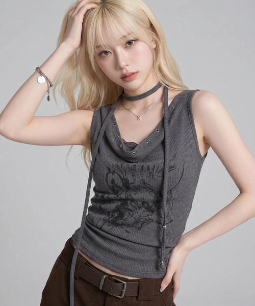 .KOM(ドットコム)の「A'GEM/9 × .kom 『.KOM/ドットケーオーエム』チョーカーデザインリブタンクトップ(その他トップス・レディース・ホワイト/グレー・FREE)」の13枚目の写真