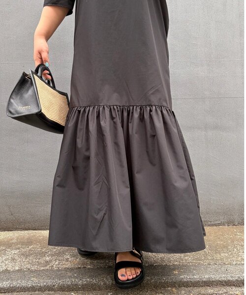 LOUNGEDRESS(ラウンジドレス)の「コクーンスリーブワンピース(ワンピース・レディース・ブラウン/ブラック・FREE)」の7枚目の写真