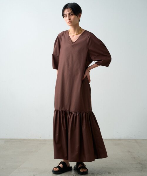 LOUNGEDRESS(ラウンジドレス)の「コクーンスリーブワンピース(ワンピース・レディース・ブラウン/ブラック・FREE)」の11枚目の写真