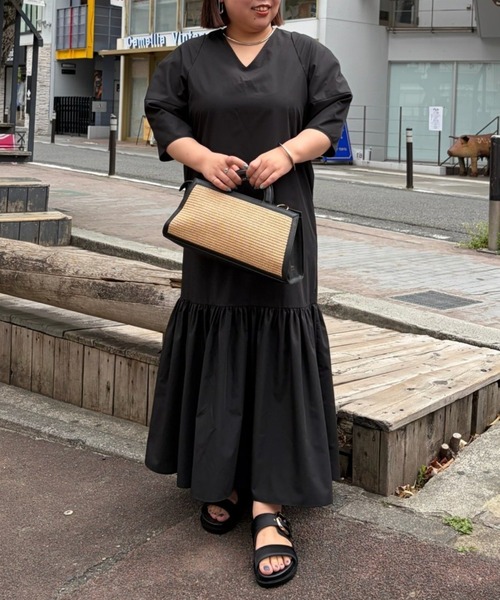 LOUNGEDRESS(ラウンジドレス)の「コクーンスリーブワンピース(ワンピース・レディース・ブラウン/ブラック・FREE)」の1枚目の写真