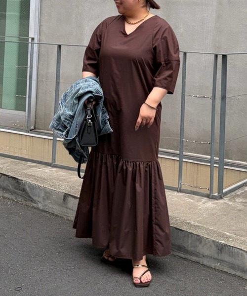 LOUNGEDRESS（ラウンジドレス）の「コクーンスリーブワンピース（ワンピース・レディース・ブラウン/ブラック・FREE）」の4枚目の写真