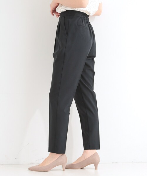 SHOO・LA・RUE（シューラルー）の「【S-LL/セットアップ可】洗濯後しわになりにくい 軽い着ごこち タックテーパードパンツ（その他パンツ・レディース・ネイビー/グレー/ナチュラル・01/02/03/04）」の19枚目の写真