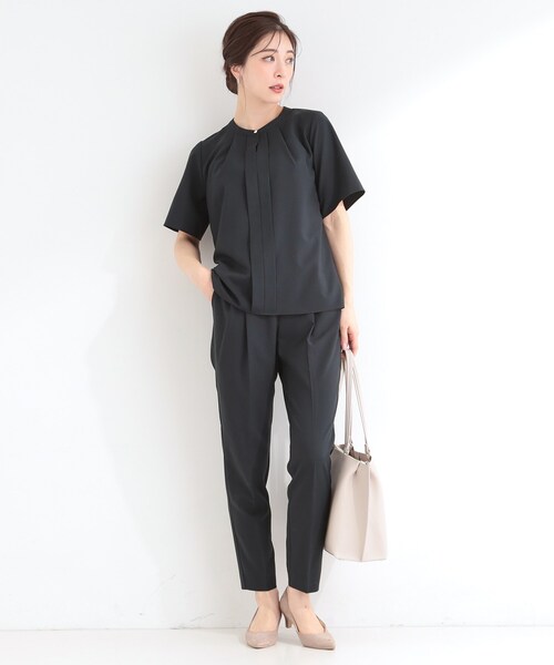 SHOO・LA・RUE（シューラルー）の「【S-LL/セットアップ可】洗濯後しわになりにくい 軽い着ごこち タックテーパードパンツ（その他パンツ・レディース・ネイビー/グレー/ナチュラル・01/02/03/04）」の22枚目の写真