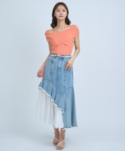 AND COUTURE(アンドクチュール)の「クロスネックオフショルニットプルオーバー(ニット/セーター・レディース・グリーン/ホワイト/ブラック/オレンジ・FREE)」の22枚目の写真