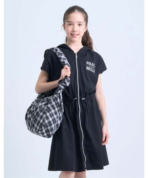 pom ponette junior(ポンポネットジュニア)の「【130cmあり】ジップパーカワンピース(ワンピース・キッズ・ホワイト系その他/ブラック・130cm/S:140cm/L:160cm/M:150cm/LL(165cm))」の20枚目の写真