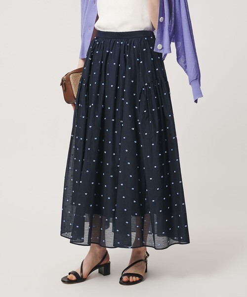 UNITED ARROWS(ユナイテッドアローズ)の「2トーン ドット ジャガード フレアスカート(スカート・レディース・ネイビー/ブラック・38/36)」の3枚目の写真