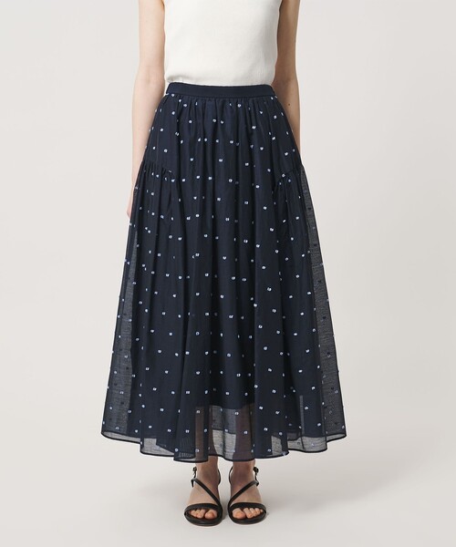 UNITED ARROWS(ユナイテッドアローズ)の「2トーン ドット ジャガード フレアスカート(スカート・レディース・ネイビー/ブラック・38/36)」の8枚目の写真