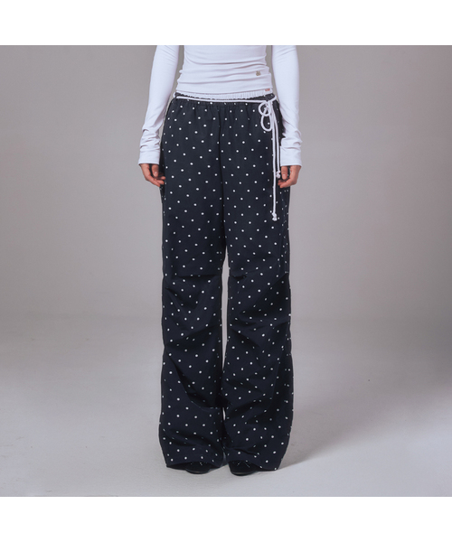 YOUHEE（ユヒ）の「[3COLORS] COTTON LAYERED BANDING WIDE PANTS（スウェットパンツ・レディース・レッド/ネイビー/その他・FREE）」の3枚目の写真