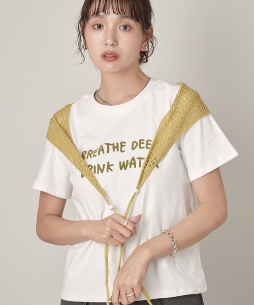OFROOM(オフルーム)の「Logo Tee Knit Stole Set|ロゴTeeニットストールセット(Tシャツ/カットソー・レディース・ブラック/グリーン/ホワイト・FREE)」の2枚目の写真