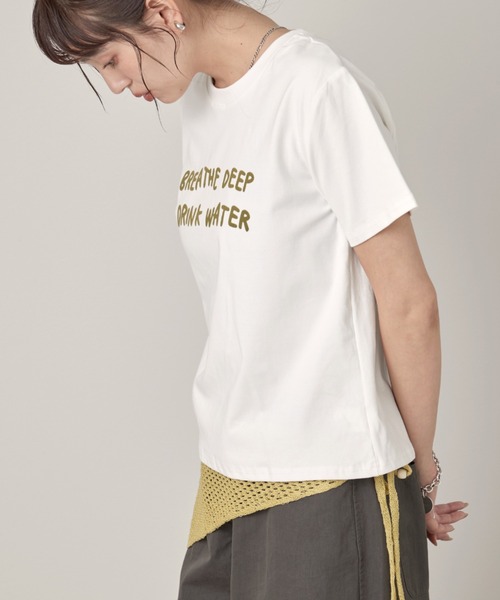OFROOM(オフルーム)の「Logo Tee Knit Stole Set|ロゴTeeニットストールセット(Tシャツ/カットソー・レディース・ブラック/グリーン/ホワイト・FREE)」の13枚目の写真
