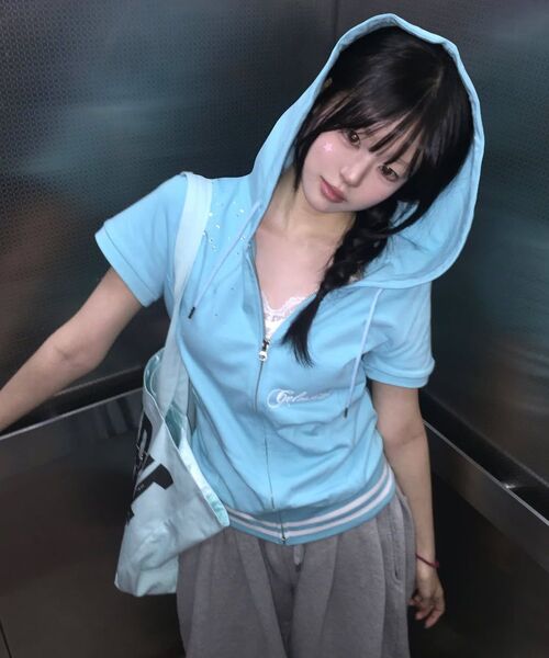 LUVISTRUE(ラヴイズトゥルー)の「SY ANGEL HOOD ZIP UP(GRAY)(パーカー・レディース・その他・FREE)」の12枚目の写真
