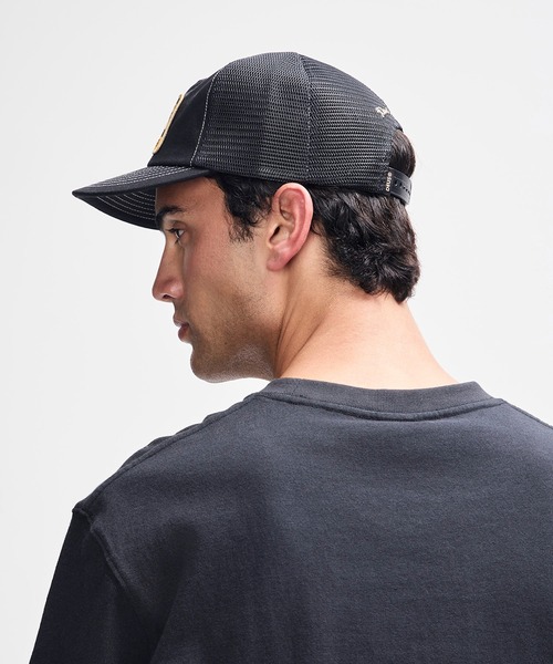 DEUS EX MACHINA(デウスエクスマキナ)の「MALDEN TRUCKER コットンメッシュキャップ(キャップ・メンズ・ブラック/ブルー/レッド・OS)」の9枚目の写真