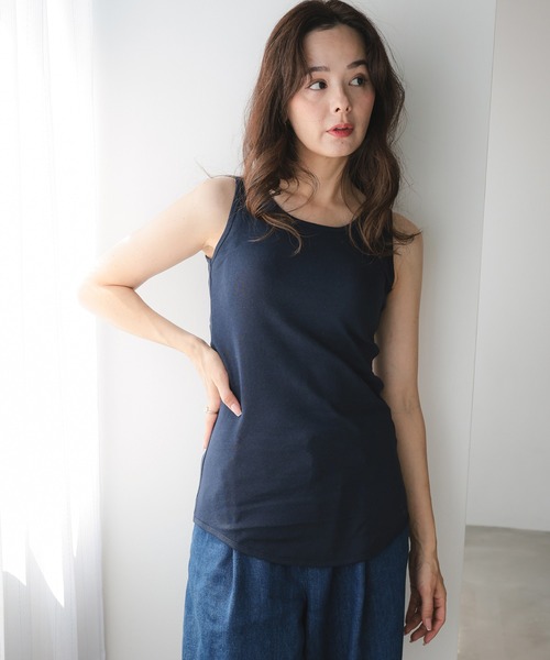 FashionBerry(ファッションベリー)の「インナーちら見え防止 フレアリブタンクトップ コットン100%(タンクトップ・レディース・グレー/ホワイト/ブラック/ネイビー・M/L/LL/3L)」の4枚目の写真