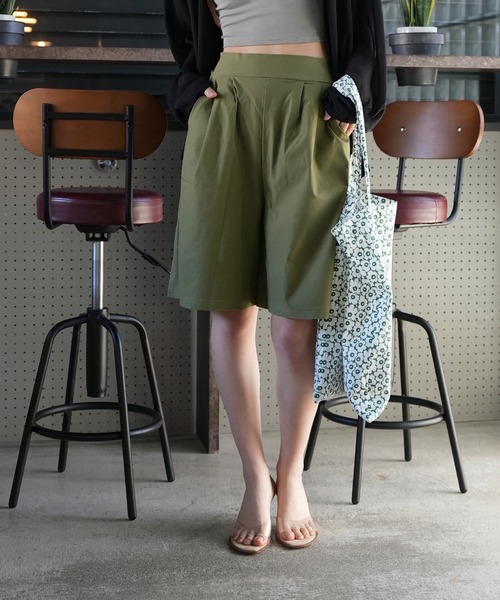 Kotoe(コトエ)の「【ストレッチ仕様】シンプル タック ハーフパンツ(その他パンツ・レディース・ブラック/ベージュ/ダークグリーン・FREE)」の22枚目の写真