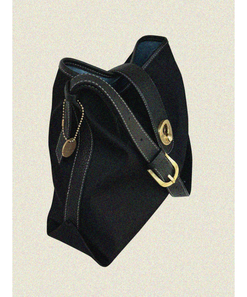 OMNIPOTENT(オムニポテント)の「momentum tote bag_ nylon 2 colors(メッセンジャーバッグ・レディース・ブラック/ベージュ・FREE)」の3枚目の写真