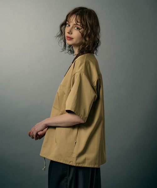 WETTEMPT（ウィテンプト）の「FAUX SUEDE COLLAR TWILL S/S SHIRT / フェイクスエードカラーツイルS/Sシャツ（シャツ/ブラウス・メンズ・ブラック/ベージュ・LARGE/MEDIUM/SMALL）」の5枚目の写真