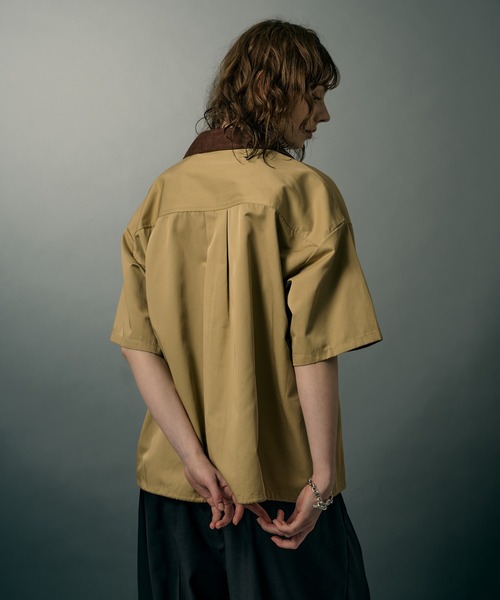 WETTEMPT（ウィテンプト）の「FAUX SUEDE COLLAR TWILL S/S SHIRT / フェイクスエードカラーツイルS/Sシャツ（シャツ/ブラウス・メンズ・ブラック/ベージュ・LARGE/MEDIUM/SMALL）」の6枚目の写真