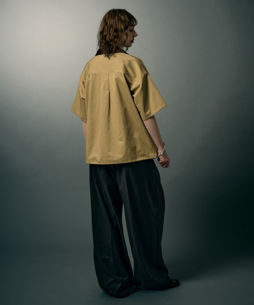 WETTEMPT（ウィテンプト）の「FAUX SUEDE COLLAR TWILL S/S SHIRT / フェイクスエードカラーツイルS/Sシャツ（シャツ/ブラウス・メンズ・ブラック/ベージュ・LARGE/MEDIUM/SMALL）」の11枚目の写真