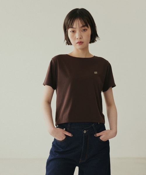 hellam home(へラムホーム)の「【UVカット&接触冷感】配色刺繍Tシャツ(Tシャツ/カットソー・レディース・ブラウン/オフホワイト/チャコール/イエロー・FREE)」の19枚目の写真