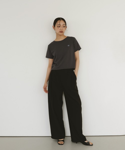 hellam home(へラムホーム)の「【UVカット&接触冷感】配色刺繍Tシャツ(Tシャツ/カットソー・レディース・ブラウン/オフホワイト/チャコール/イエロー・FREE)」の13枚目の写真