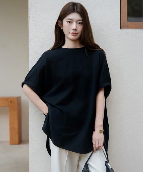by LEGNA(バイレグナ)の「ゆったりラウンドテールプルオーバー(Tシャツ/カットソー・レディース・ブラック/ホワイト・FREE)」の9枚目の写真