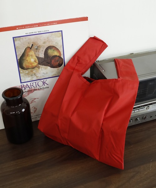 392 plusm（サンキューニプリュスエム）の「392plusm 392PLUSM PU ECO BAG_MINI サンキューニ プリュスエム PU エコバッグミニ ﾑｼﾞ（エコバッグ/サブバッグ・メンズ・イエロー/ブラック/ブルー/レッド・ONE）」の4枚目の写真