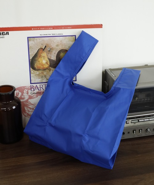 392 plusm（サンキューニプリュスエム）の「392plusm 392PLUSM PU ECO BAG_MINI サンキューニ プリュスエム PU エコバッグミニ ﾑｼﾞ（エコバッグ/サブバッグ・メンズ・イエロー/ブラック/ブルー/レッド・ONE）」の8枚目の写真