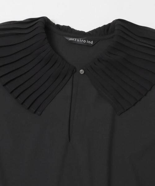 mizuiroind(ミズイロインド)の「mizuiro-ind PLEATS COLLOR NO-SLEEVE ONE-PIECE(ワンピース・レディース・グレー/ブラック・ONE)」の4枚目の写真