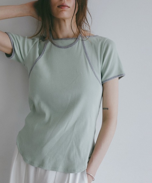 MANOF(マノフ)の「BICOLLAR LAYERED TOPS(Tシャツ/カットソー・レディース・グレー/グリーン/ブラウン・F)」の1枚目の写真