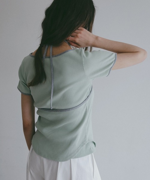 MANOF(マノフ)の「BICOLLAR LAYERED TOPS(Tシャツ/カットソー・レディース・グレー/グリーン/ブラウン・F)」の10枚目の写真