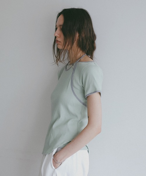 MANOF(マノフ)の「BICOLLAR LAYERED TOPS(Tシャツ/カットソー・レディース・グレー/グリーン/ブラウン・F)」の9枚目の写真