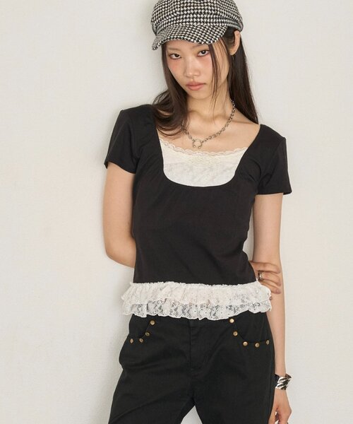 WHO'S WHO gallery(フーズフーギャラリー)の「レースレイヤードトップス(Tシャツ/カットソー・レディース・ブラック/パープル/サックスブルー・FREE)」の2枚目の写真