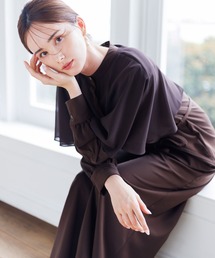 【traumerei】【WEB限定】【洗える】前ファスナー/シフォンケープカラーオールインワンドレス/ポケット付き/微光沢サテン
