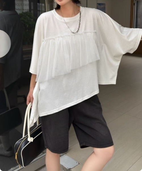 I.O.E（アイオイ）の「[韓国ファッション] チュールレイヤード アシンメトリーTシャツ（Tシャツ/カットソー・レディース・ホワイト/グレー/ブラック・FREE）」の8枚目の写真