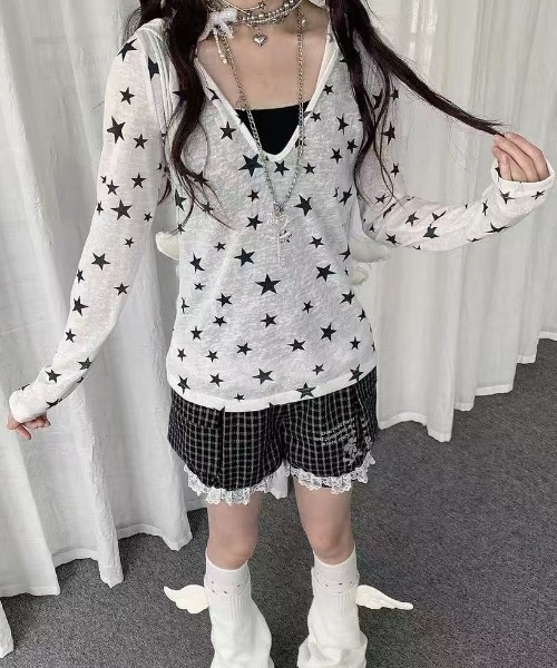 DIAVEL(ディアベル)の「星柄フード付きトップス 冷房や日焼け対策(Tシャツ/カットソー・レディース・ホワイト・M)」の6枚目の写真