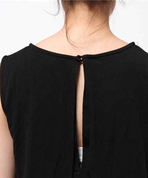 earth music&ecology（アースミュージックアンドエコロジー）の「【2016Spring】オールインワンワイドパンツ（つなぎ/オールインワン・レディース・ブラック/ネイビー・MEDIUM/SMALL）」の7枚目の写真