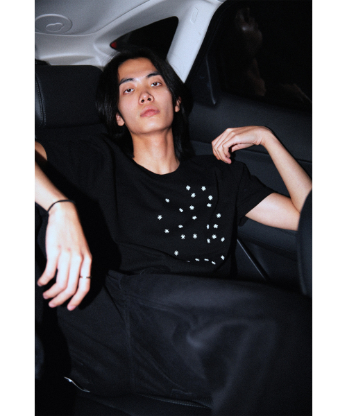 ERSCO(イーアルエスコ)の「マルチロゴTシャツ_ブラック(Tシャツ/カットソー・レディース・その他・X-LARGE/MEDIUM/LARGE)」の3枚目の写真